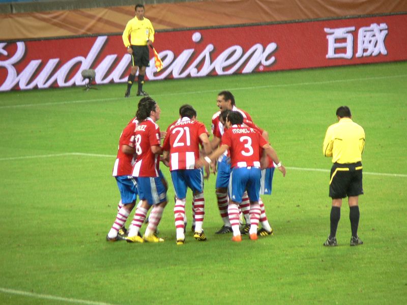 JAR 578.JPG - Radost paraguayského týmu z vedoucí branky.